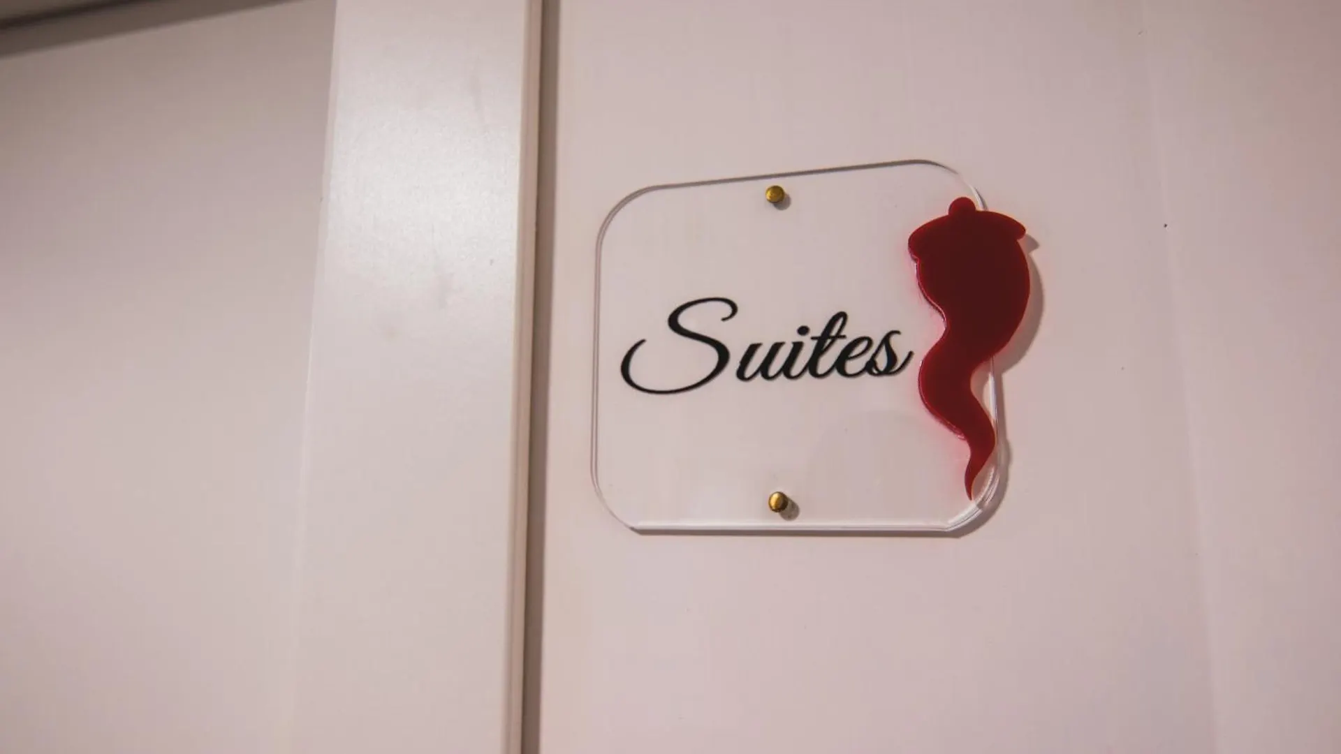 Centro Storico Luxury Suites Naples Italy