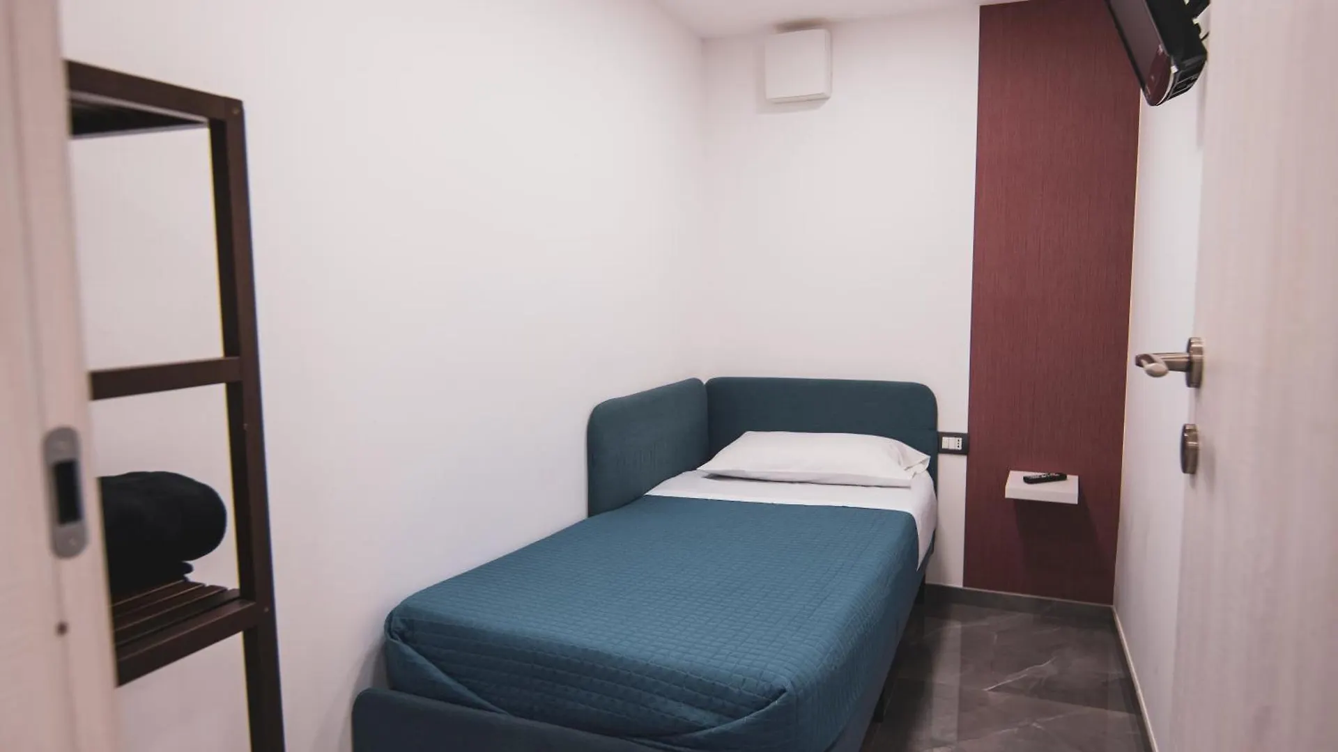Centro Storico Luxury Suites Naples 0*,  Italy