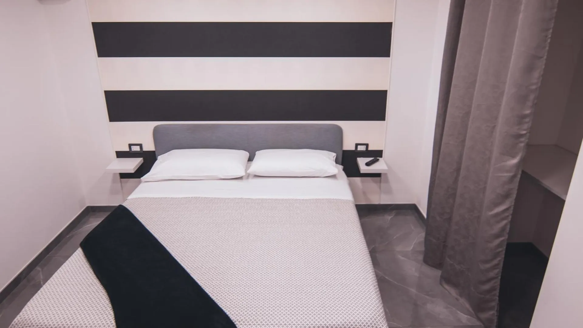 Centro Storico Luxury Suites 나폴리
